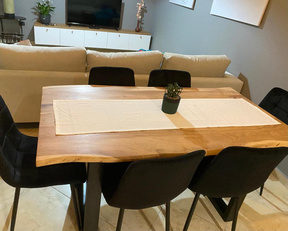Marlis' Home Golem  Εξωτερικό φωτογραφία