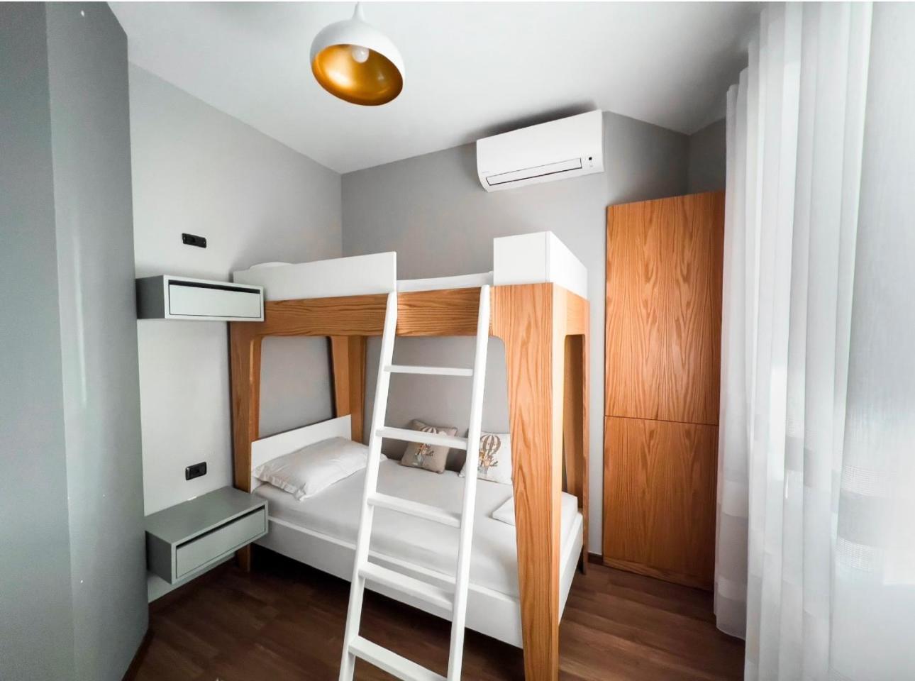 Marlis' Home Golem  Εξωτερικό φωτογραφία